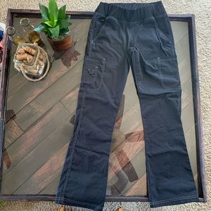 Med Couture Scrub Pants - Cargo Yoga Pants